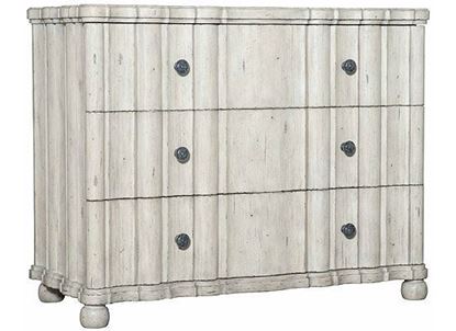 Mirabelle Bachelor's Chest 304-032 in a Cotton finish from Bernhardt furniture